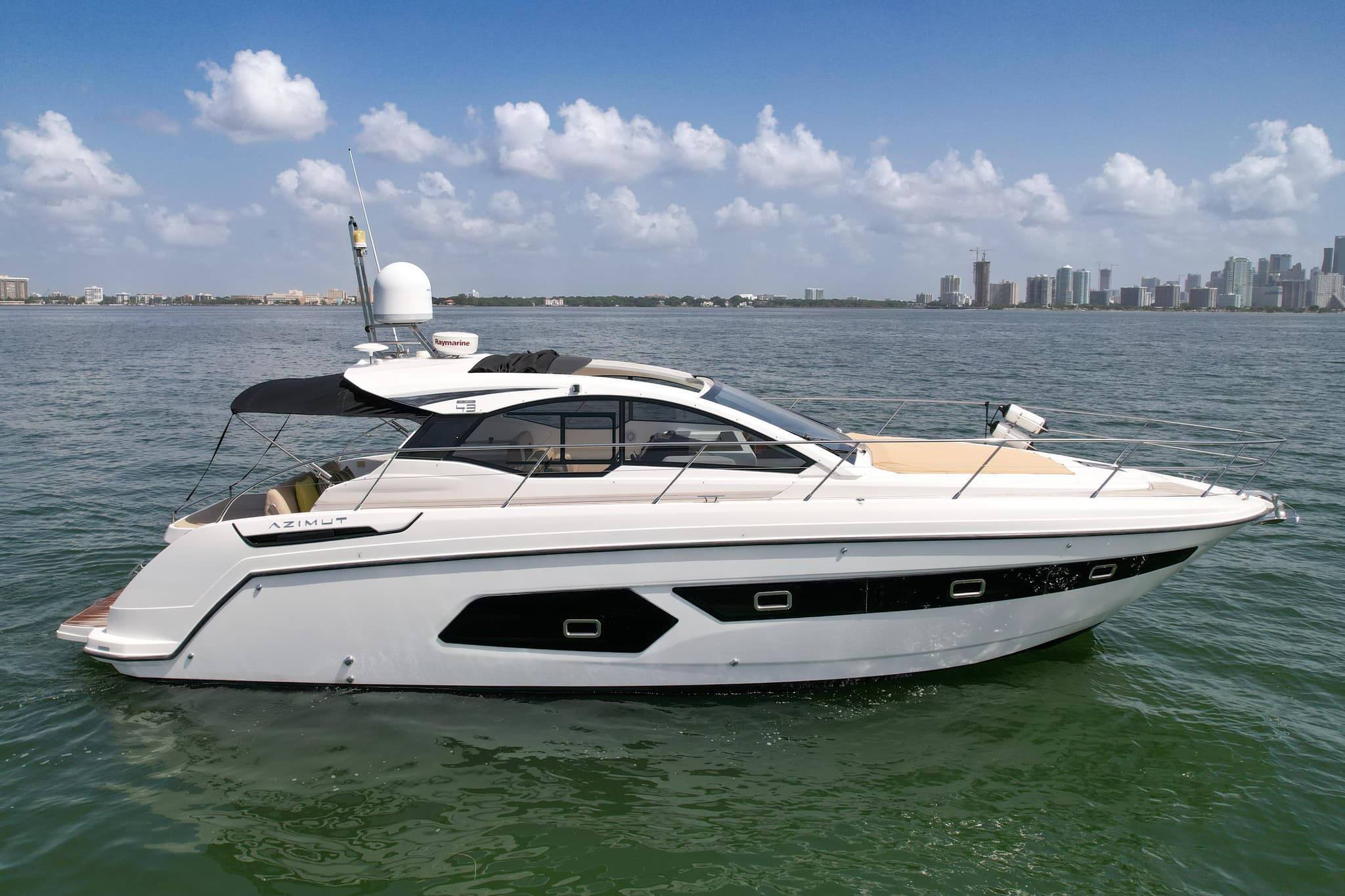 45ft Azimut - View 1
