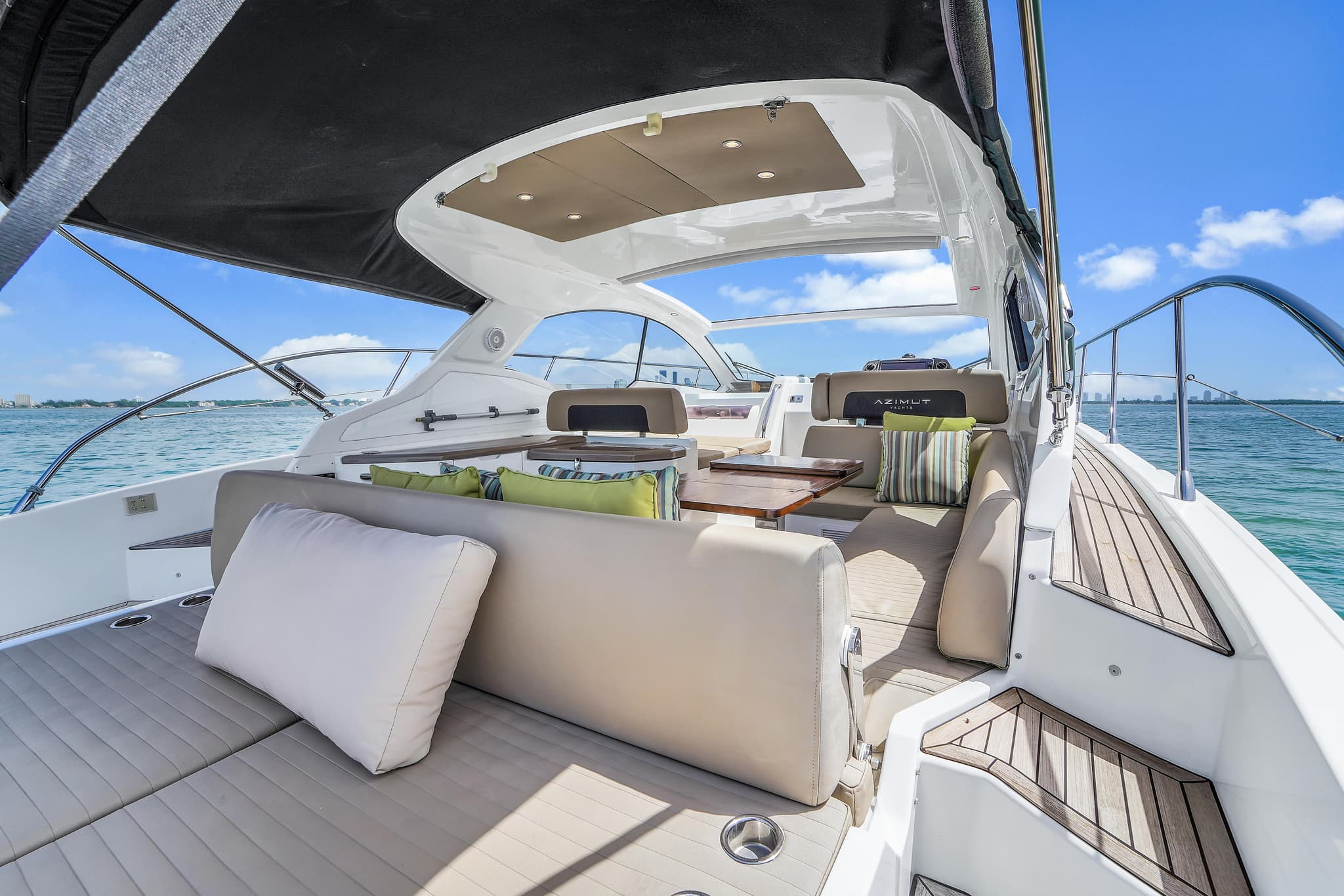 45ft Azimut - View 9
