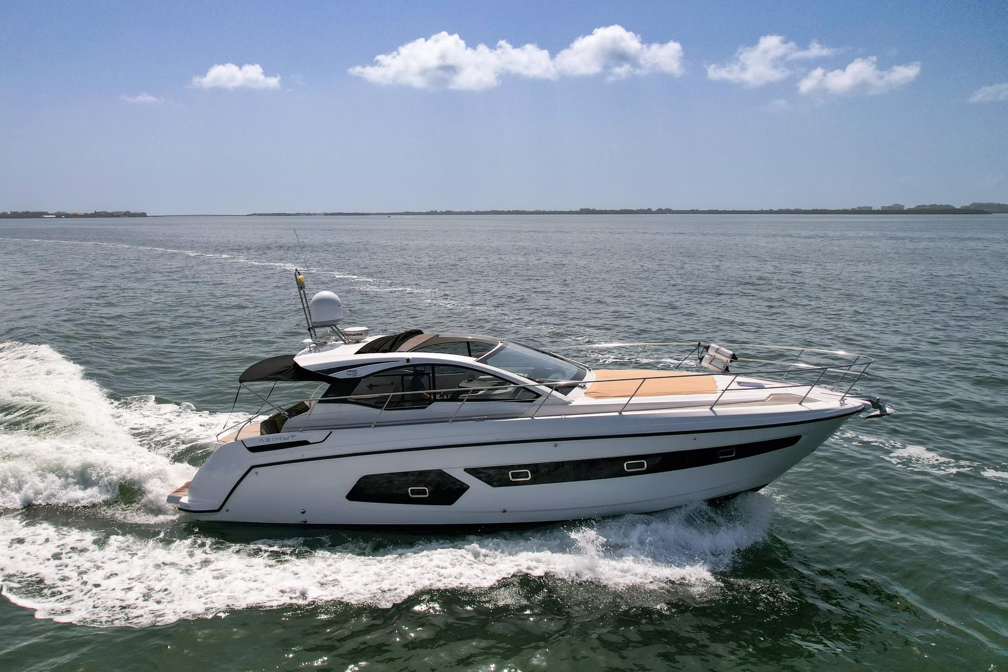 45ft Azimut - View 21