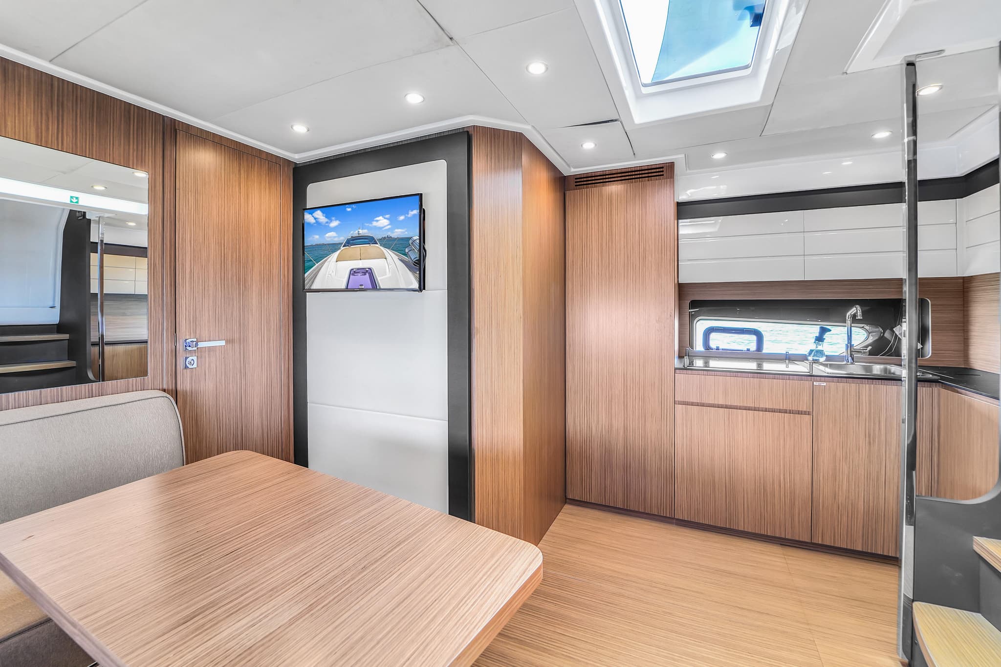45ft Azimut - View 26