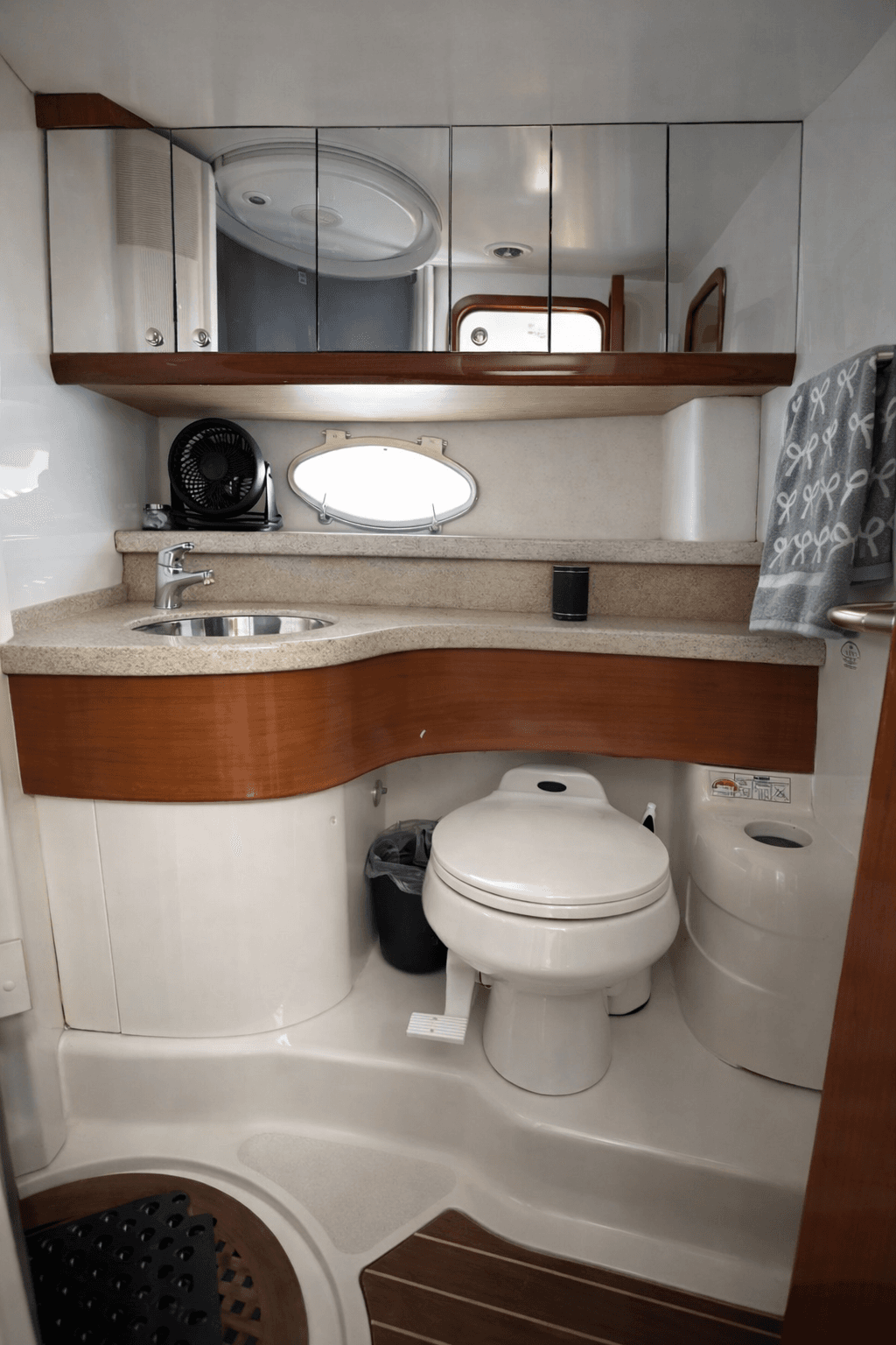 51FT CRANCHI - View 2