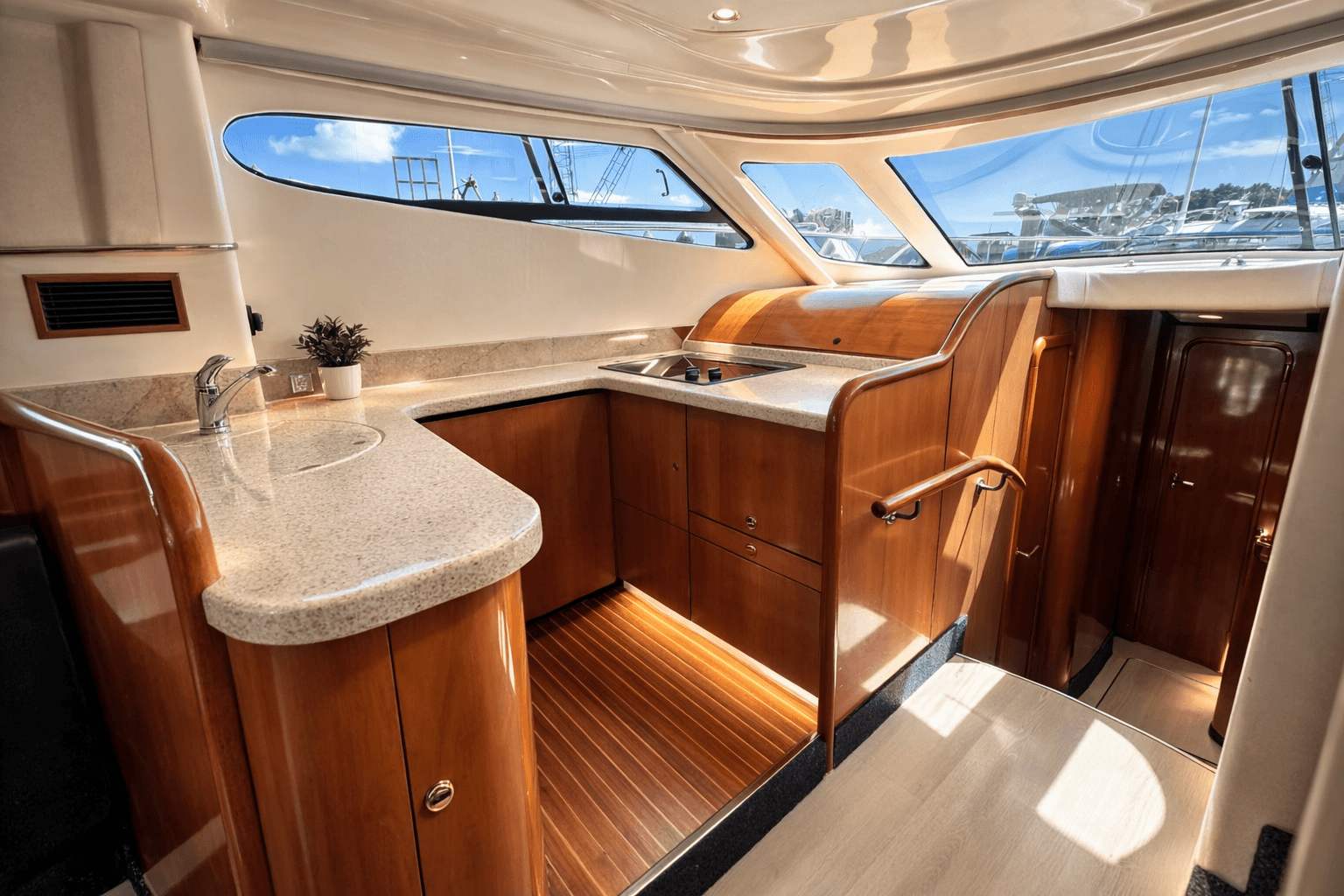 51FT CRANCHI - View 13