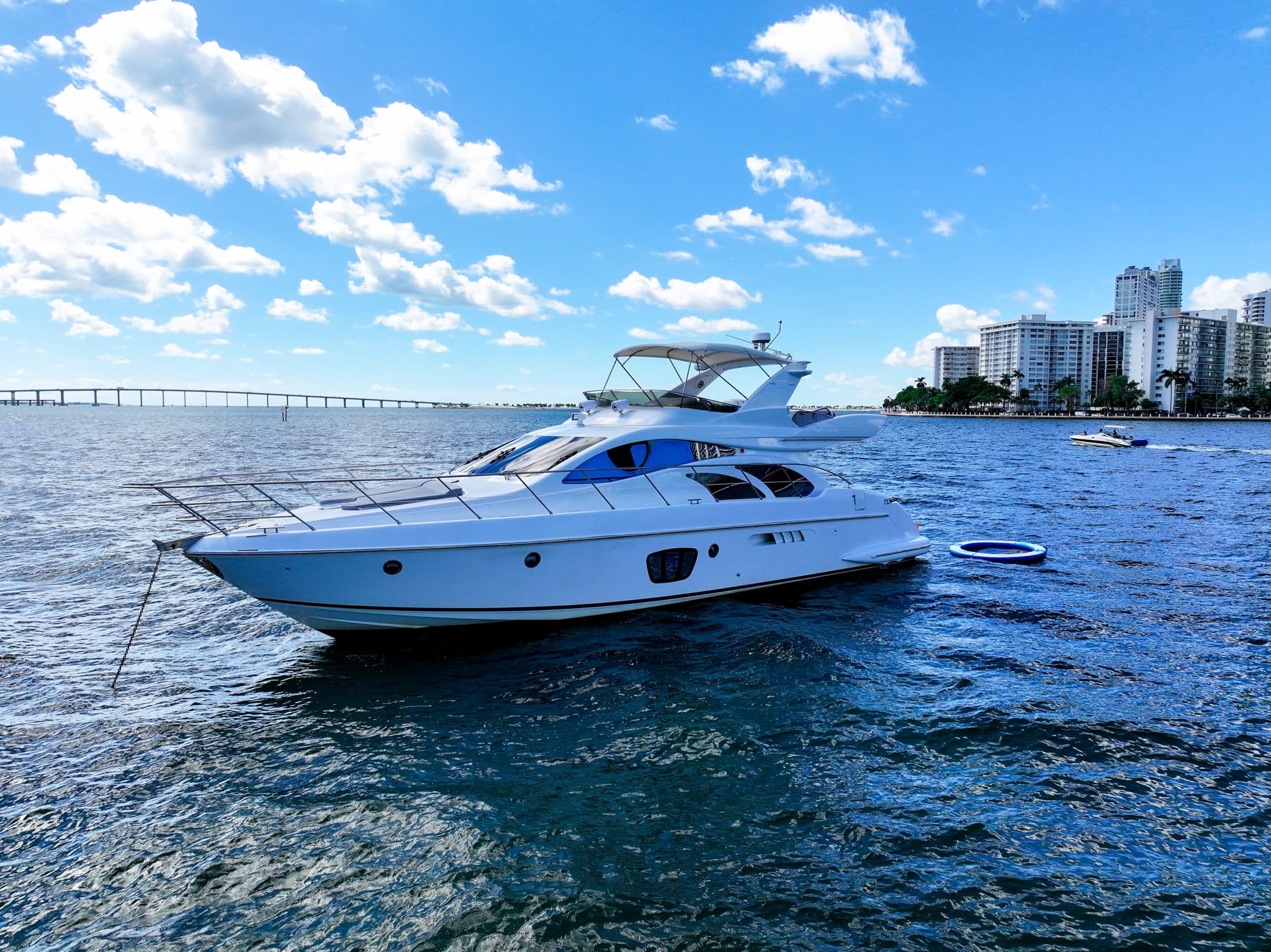 60ft Azimut – Luxury Yacht Charter - View 23