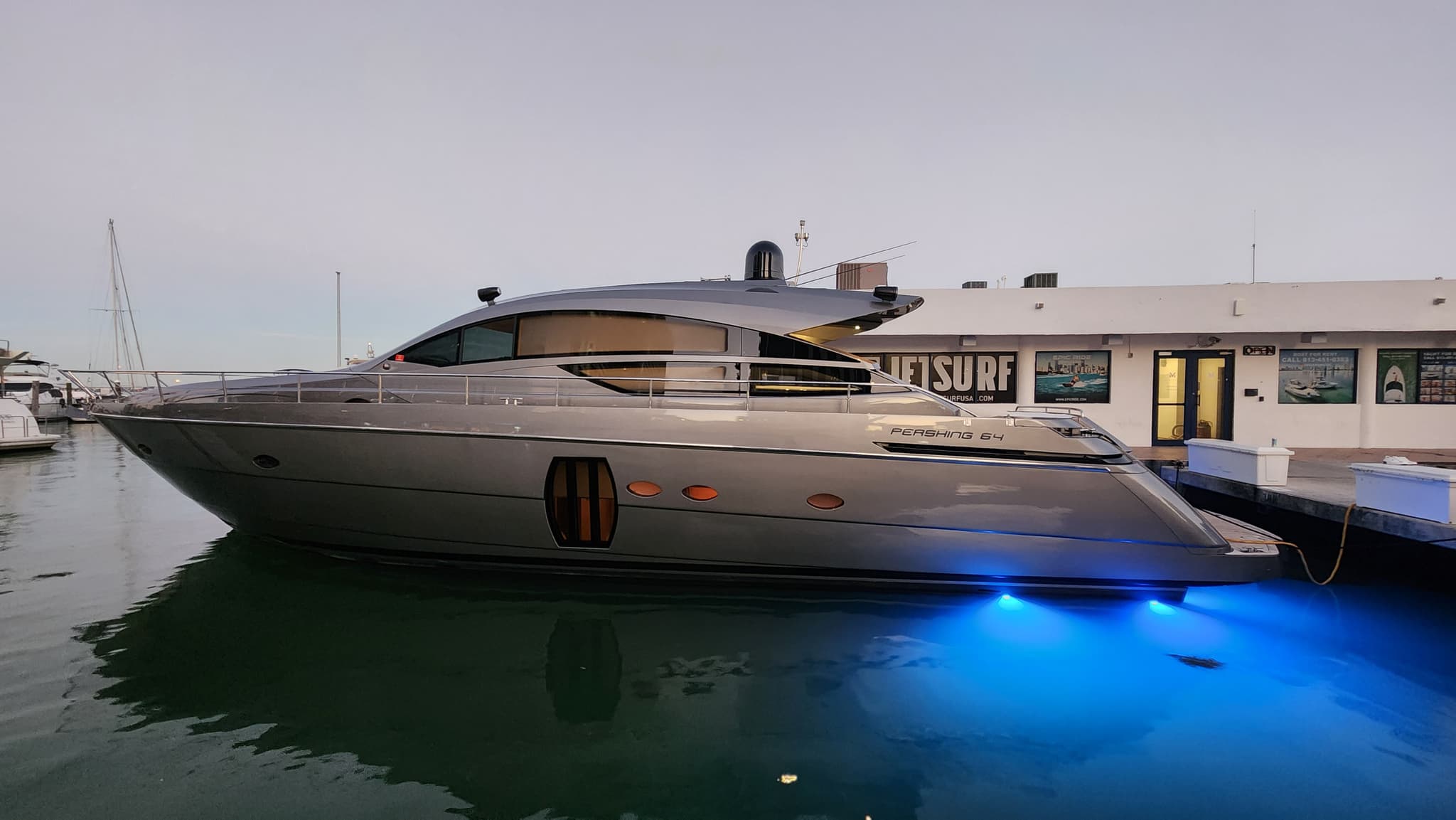 64ft Pershing ( RAY )  - View 5