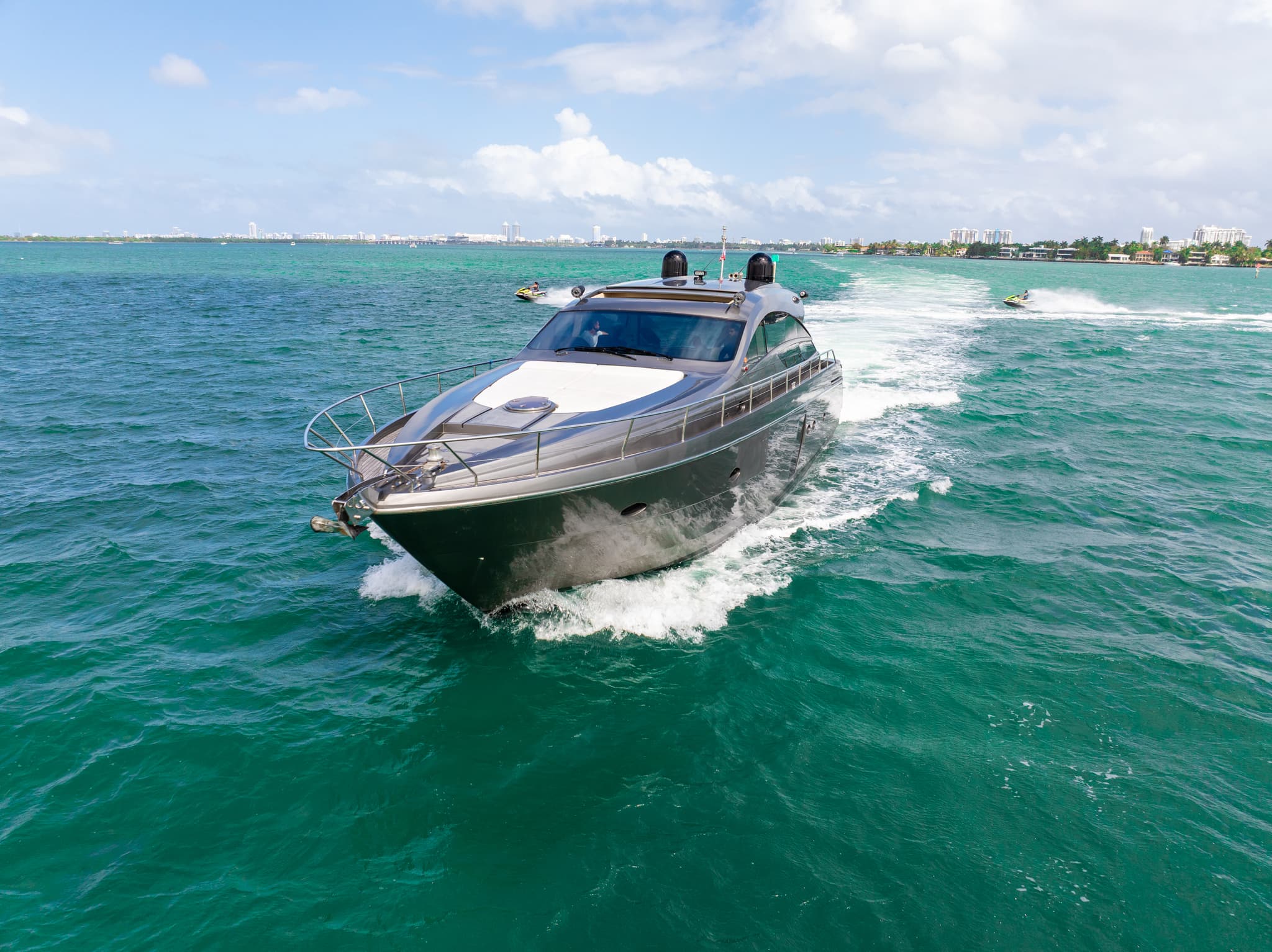 64ft Pershing ( RAY )  - View 10