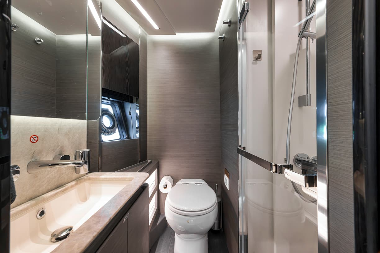 80FT AZIMUT ( 2nd S8 ) - View 27