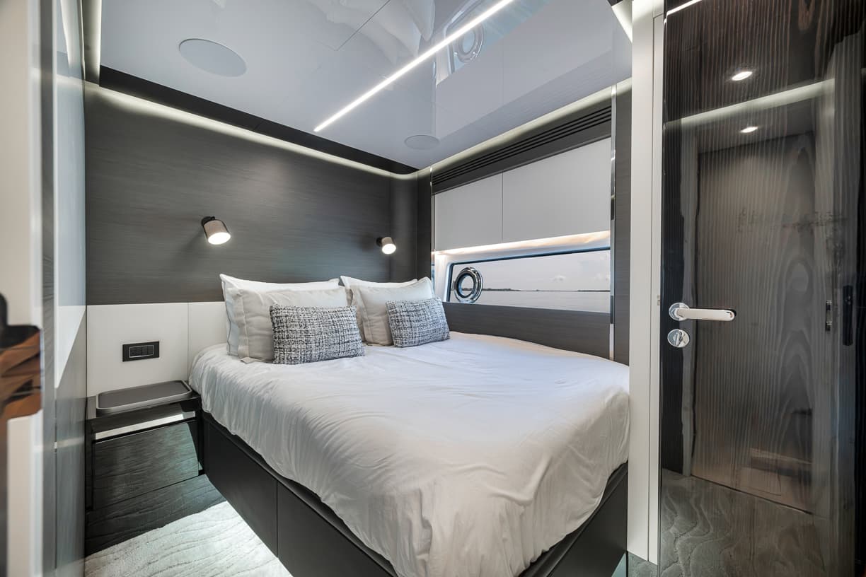 80FT AZIMUT ( 2nd S8 ) - View 99