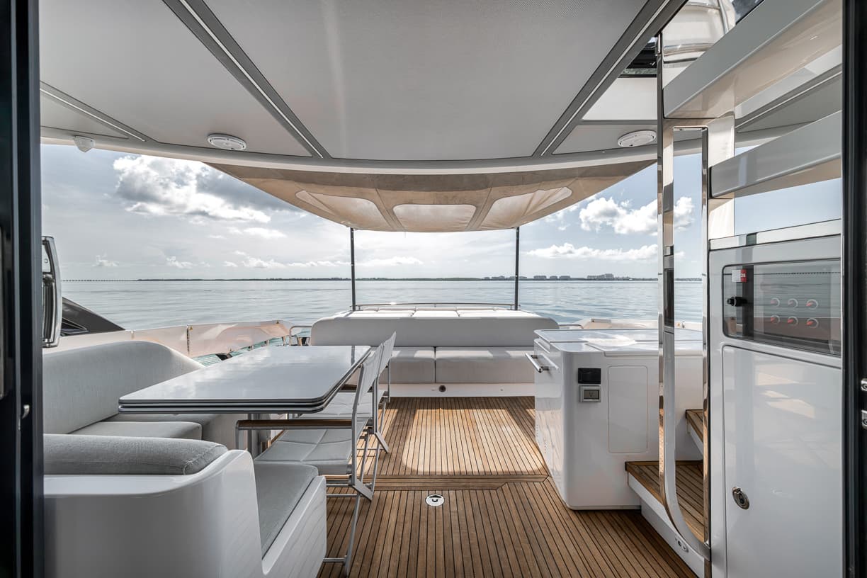 80FT AZIMUT ( 2nd S8 ) - View 115