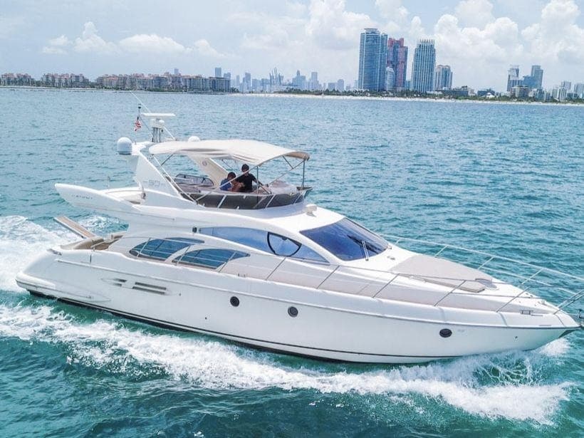 Azimut 50FT luxury yacht rental in Miami - exterior view