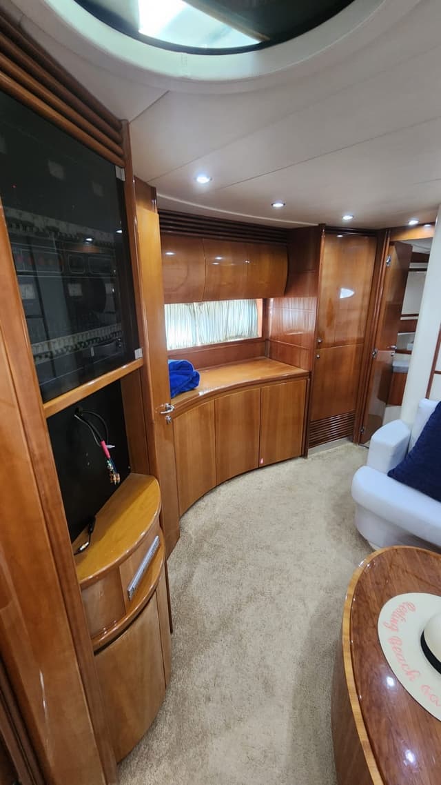 Pershing 55FT rental in Miami