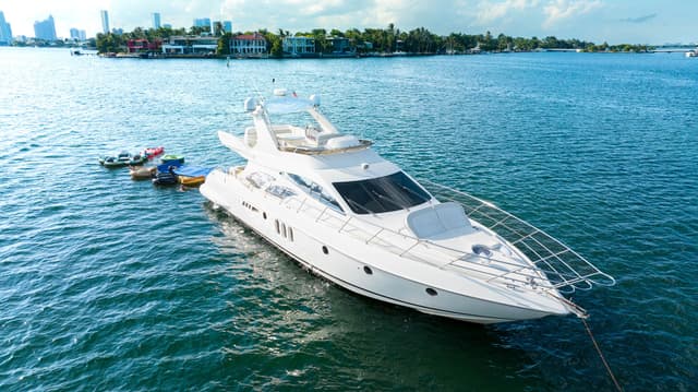Azimut 65FT rental in Miami