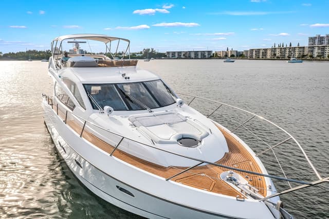Sunseeker Manhattan 70FT rental in Miami