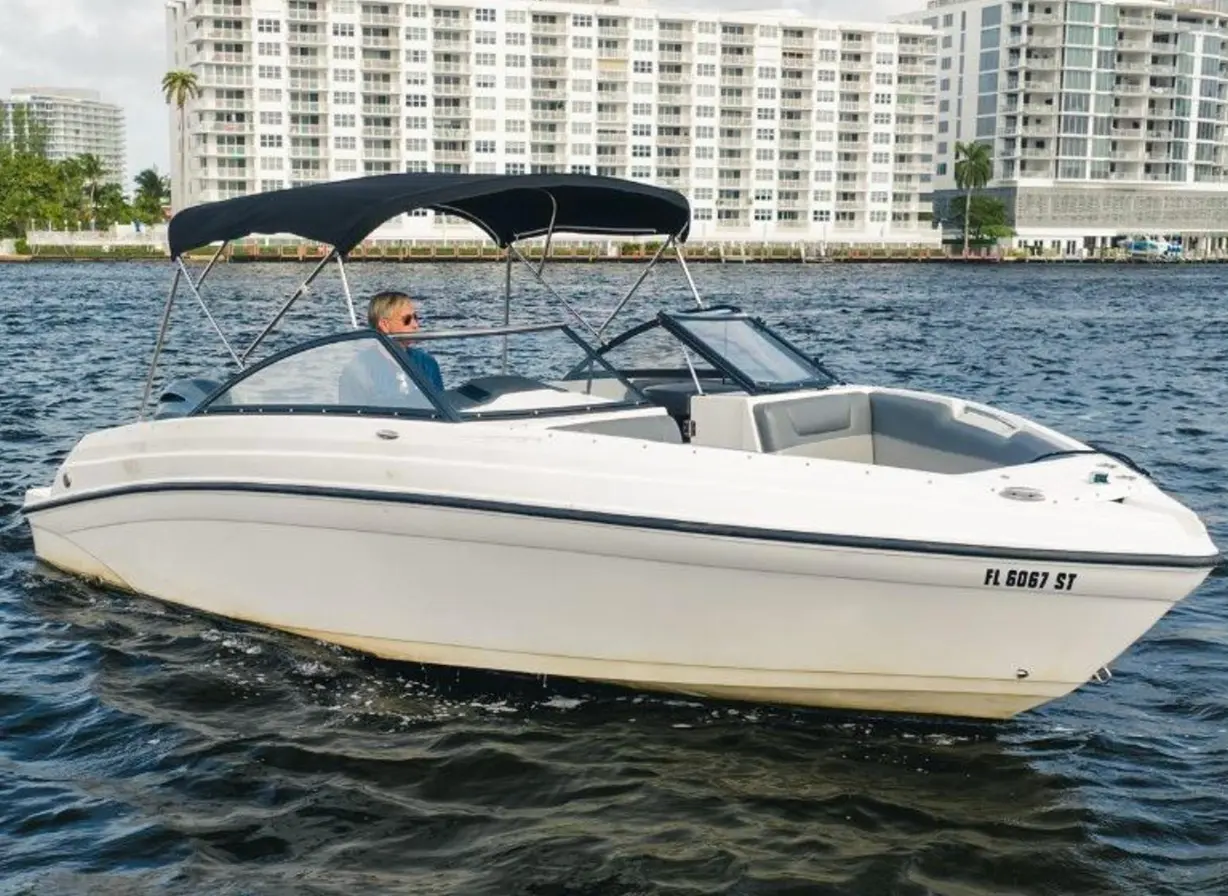 25ft Rinker