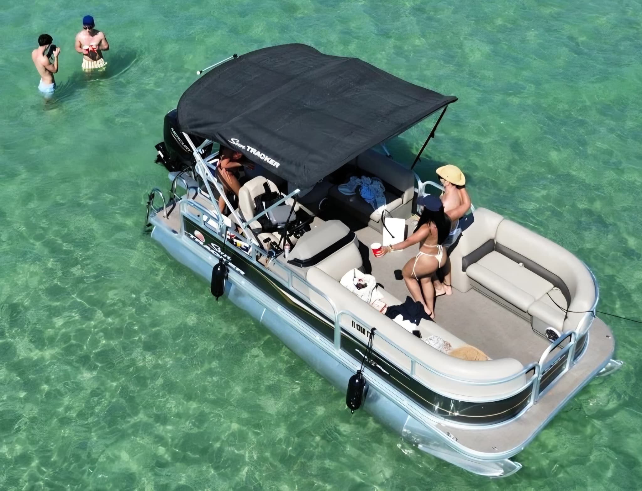 🛥️ 20FT Pontoon Experience