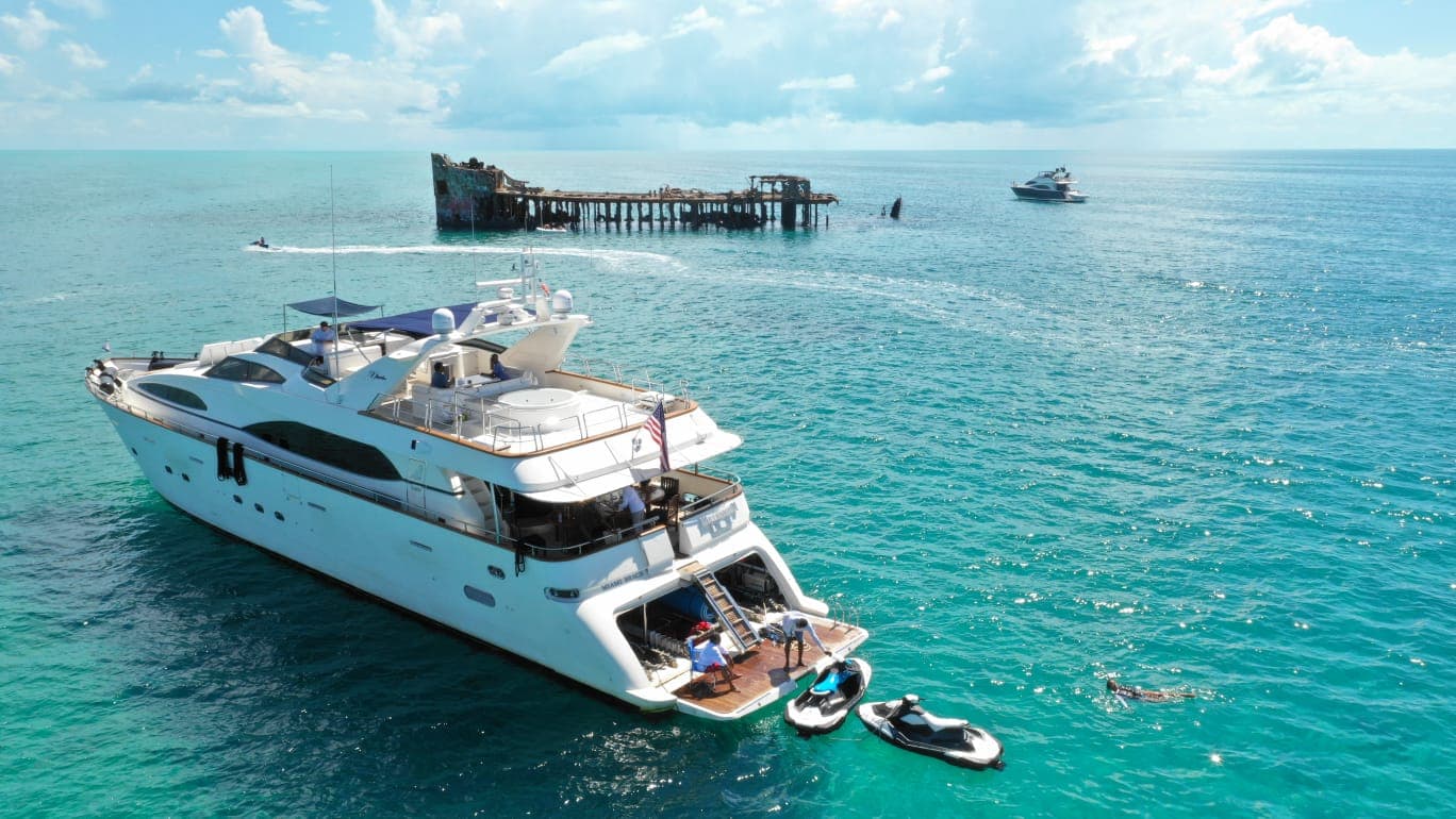 100ft Azimut Jumbo